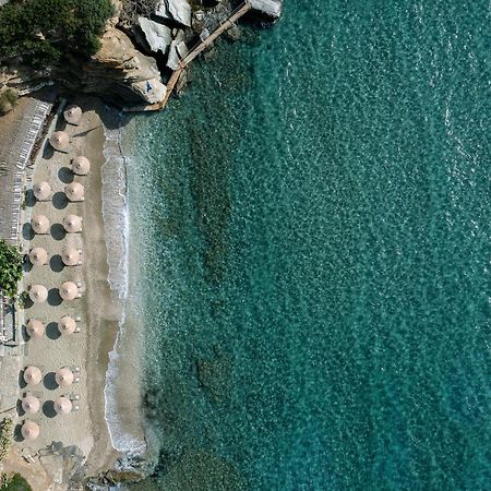 Aneroussa Beach Hotel Batsíon Exteriör bild
