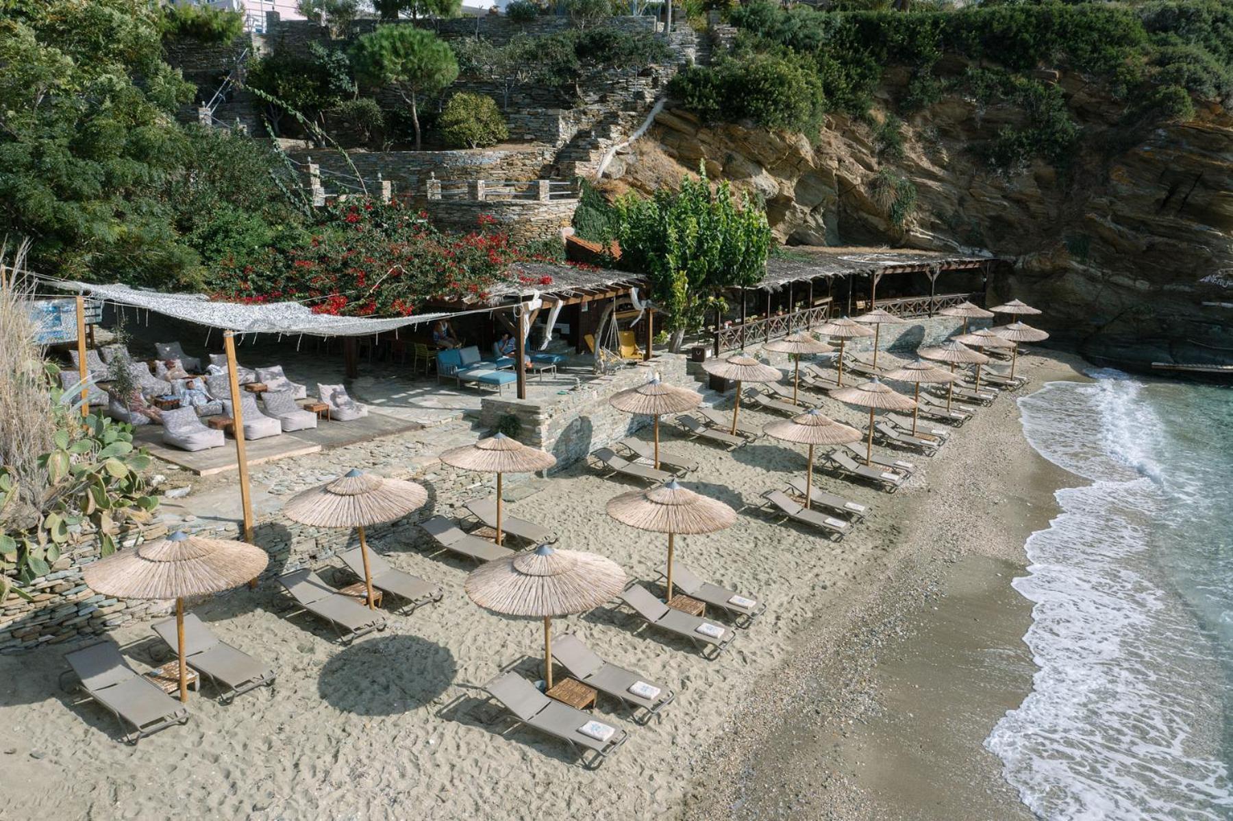 Aneroussa Beach Hotel Batsíon Exteriör bild